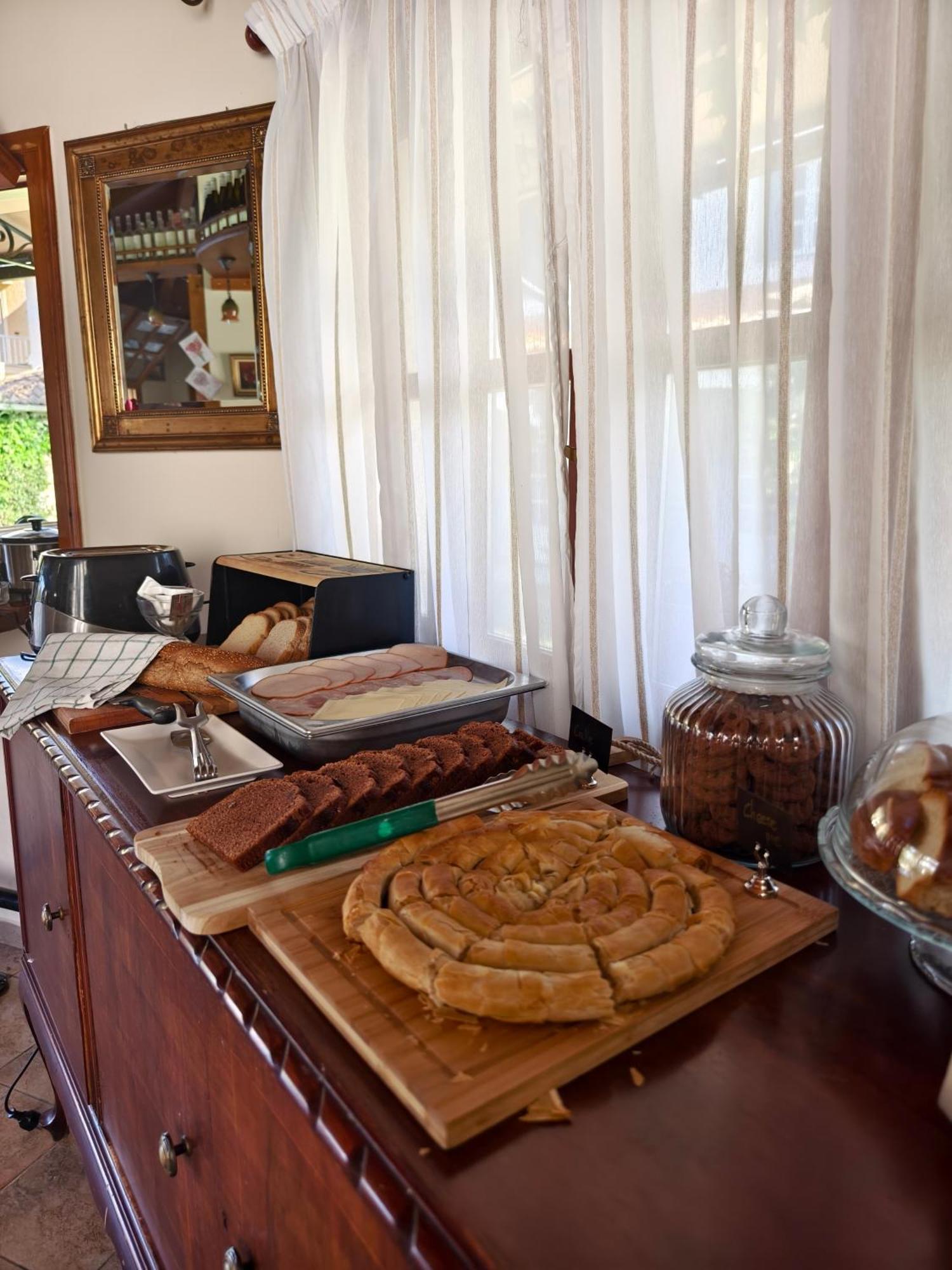 Valentino Corfu Aparthotel Ipsos Ngoại thất bức ảnh